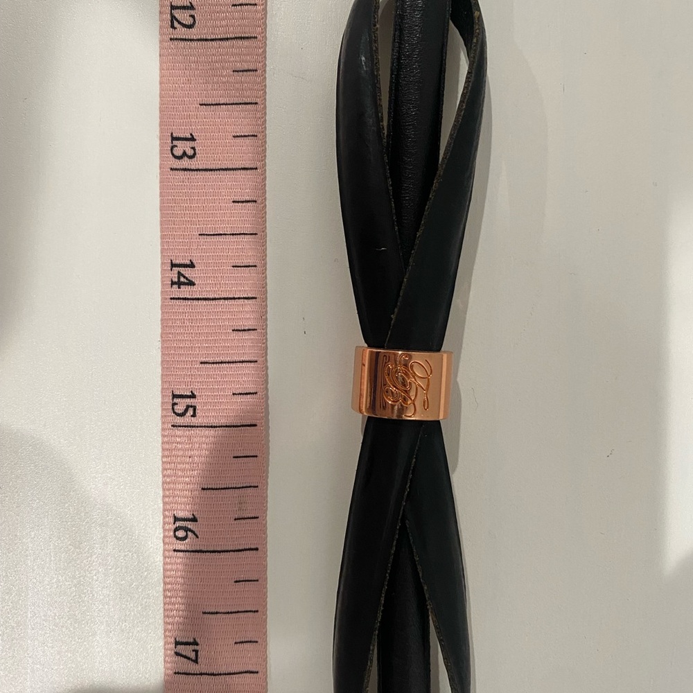 Ted Baker black leather belt. Size 35.